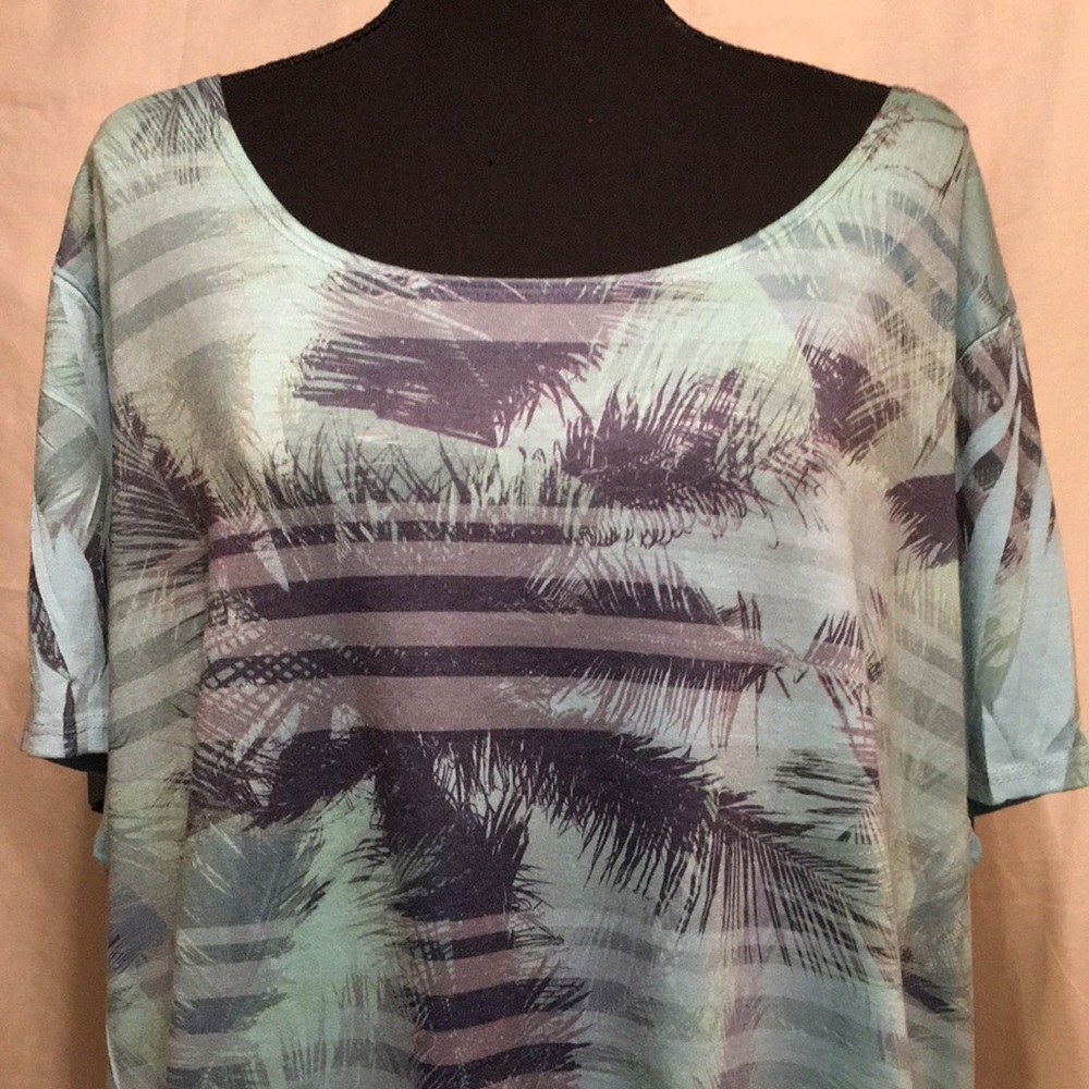 Short sleeve summer shirt buy a UE juju